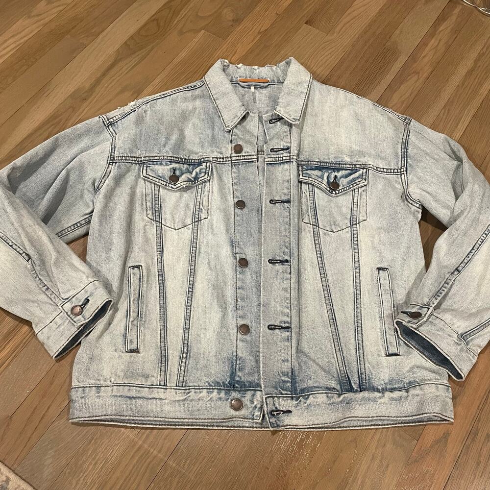 Free People Distress Jean Jacket. Size X-Small/Small